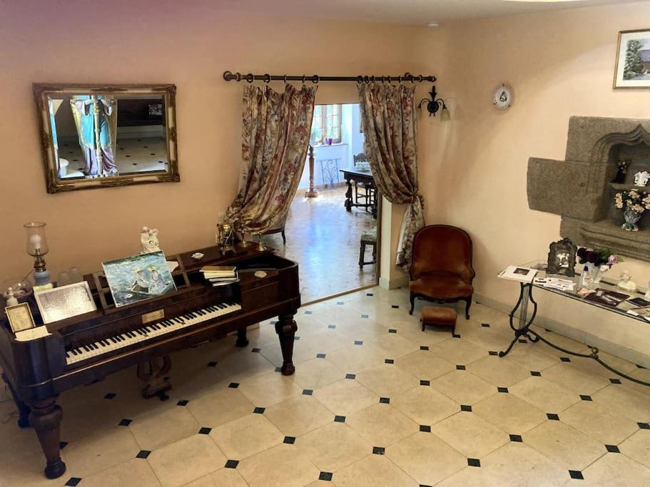 La Forge De La Coudraie Bed & Breakfast Pleugueneuc Exterior foto